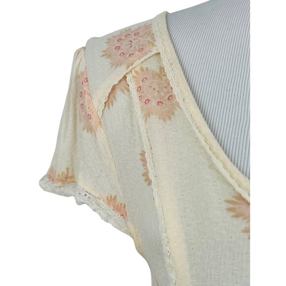 Free People Floral Dandelion & Delicate Lace Trim Asymmetrical Flowy Boho Top - Picture 3 of 13